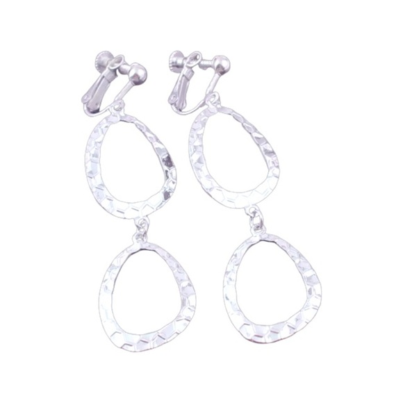 Jewelry - Chic Silver Hammered Drop Earrings (Clip On)
